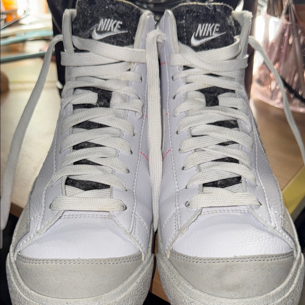 White and Black marble Nike Blazers - Picture 5 of 7